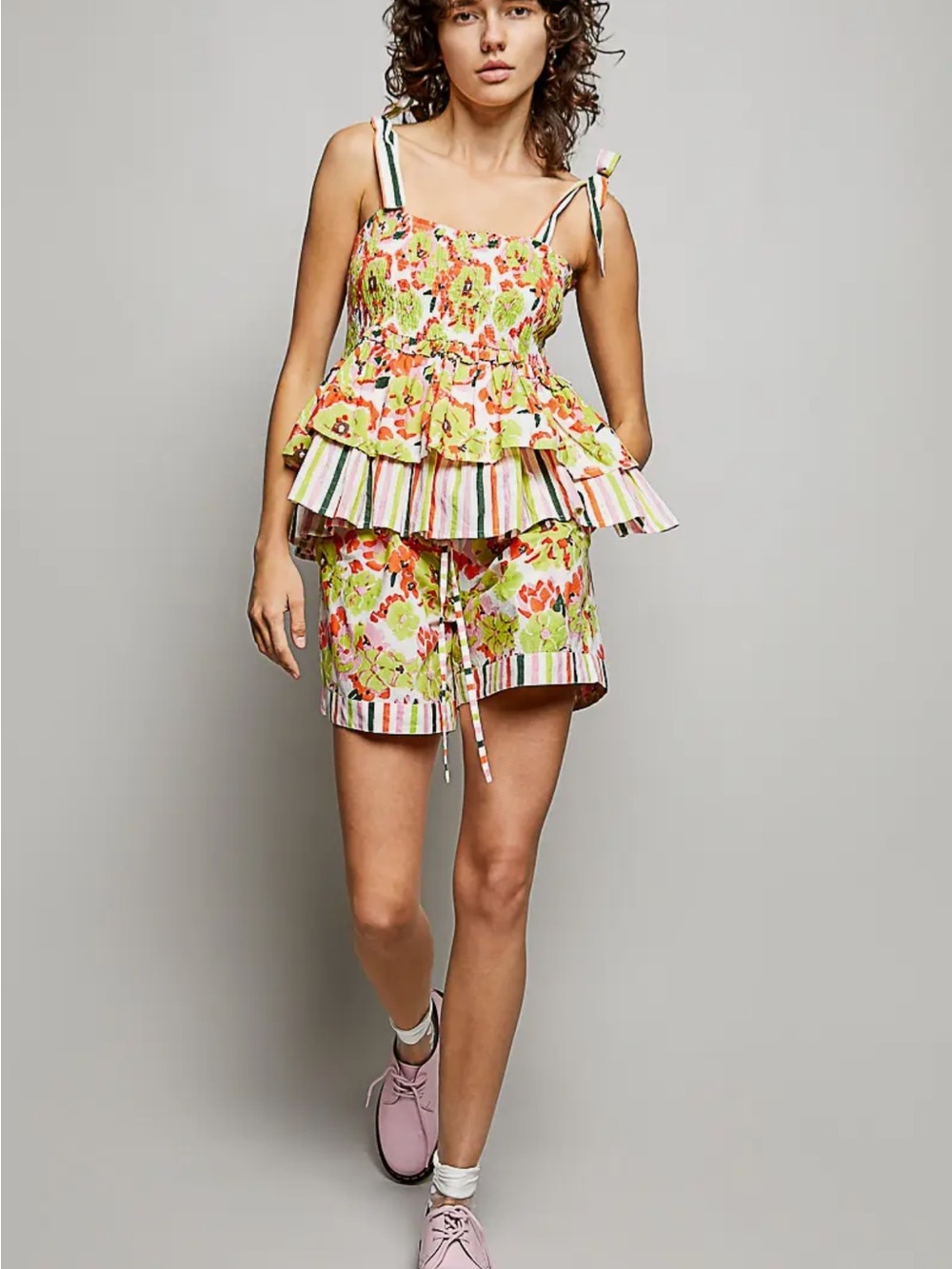 POL Floral Drawstring Women’s 2piece Short Set in Pink & Green - Picture 1 of 7